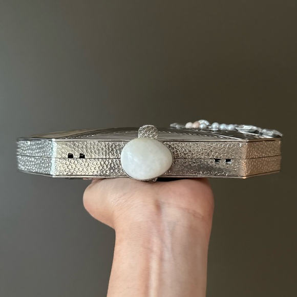 Silver and Cream Geometric Clutch - Picture 4 of 6